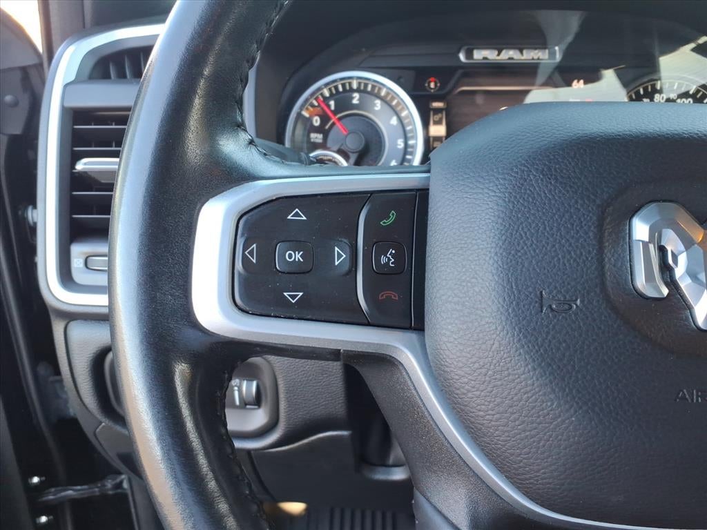 2022 RAM 1500 Big Horn Quad Cab 4x2 6'4' Box