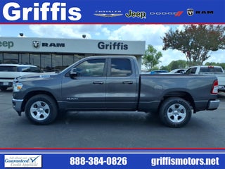 2022 RAM 1500 Big Horn Quad Cab 4x2 6'4' Box