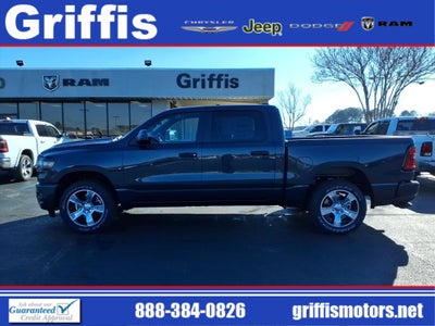 2026 RAM Ram 1500 RAM 1500 EXPRESS CREW CAB 4X2 5'7' BOX