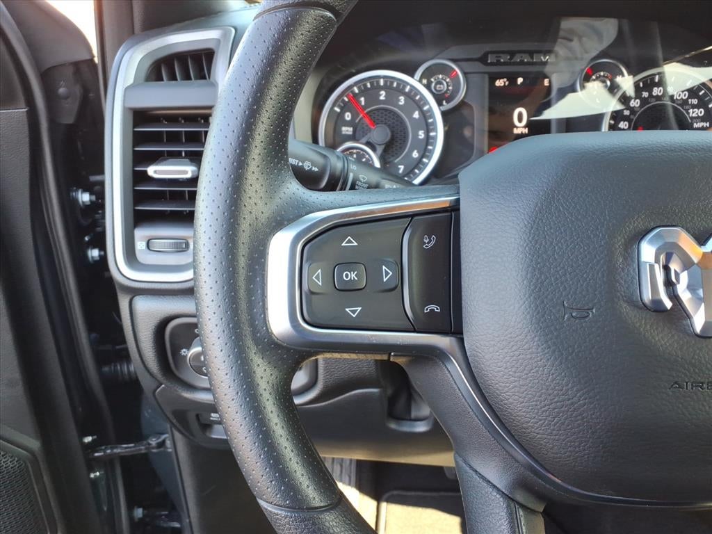 2026 RAM Ram 1500 RAM 1500 EXPRESS CREW CAB 4X2 5'7' BOX