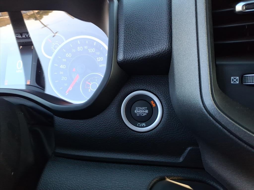 2026 RAM Ram 1500 RAM 1500 EXPRESS CREW CAB 4X2 5'7' BOX