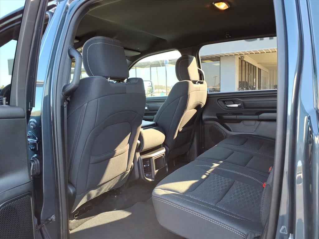 2026 RAM Ram 1500 RAM 1500 EXPRESS CREW CAB 4X2 5'7' BOX