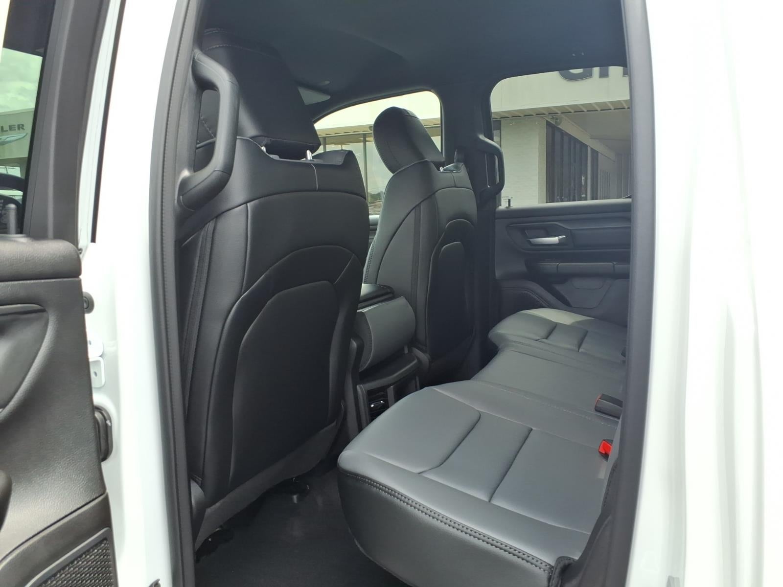 2026 RAM Ram 1500 RAM 1500 TRADESMAN QUAD CAB 4X2 6'4' BOX