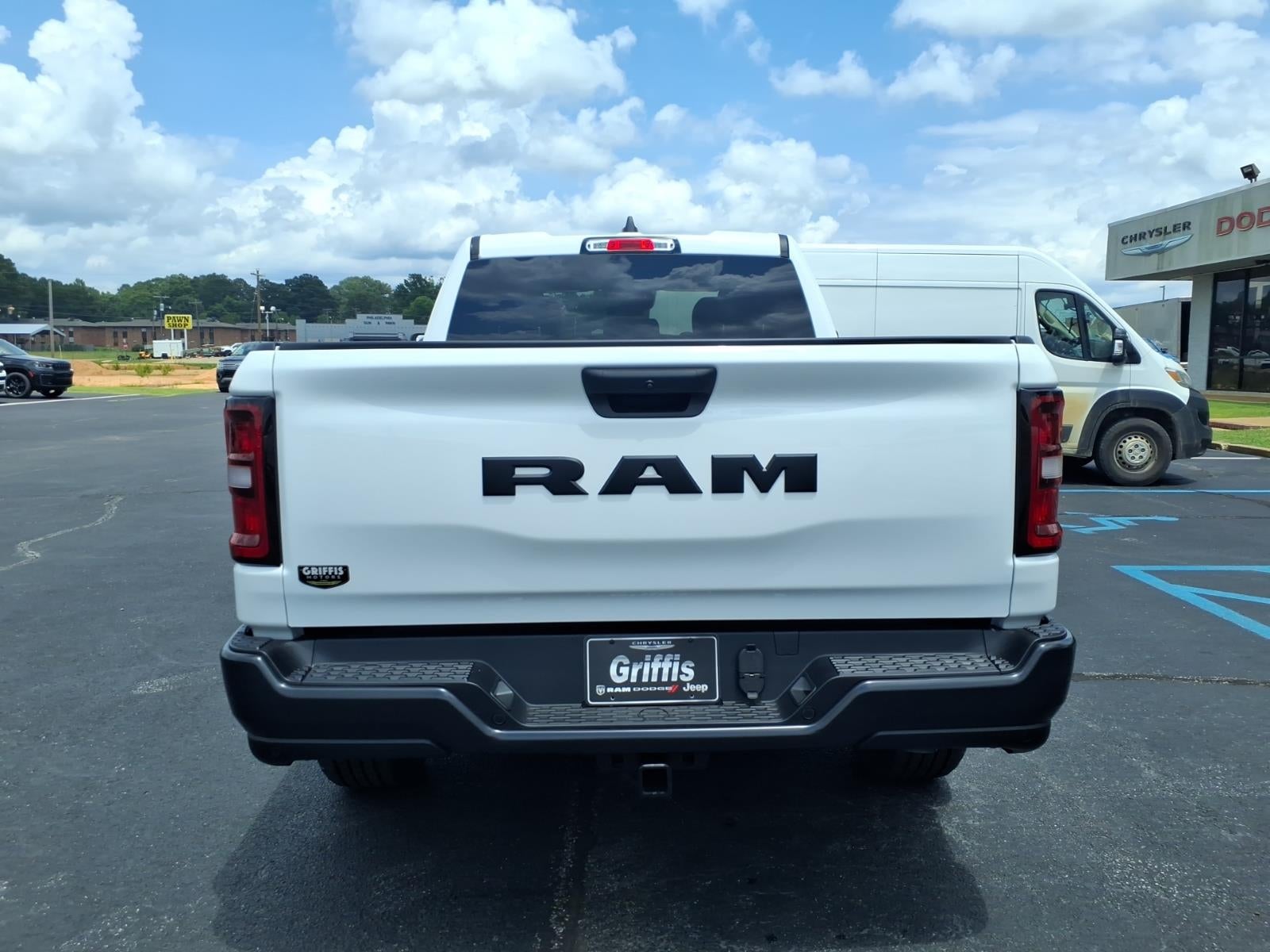 2026 RAM Ram 1500 RAM 1500 TRADESMAN QUAD CAB 4X2 6'4' BOX