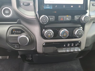 2026 RAM Ram 1500 RAM 1500 TRADESMAN QUAD CAB 4X2 6'4' BOX