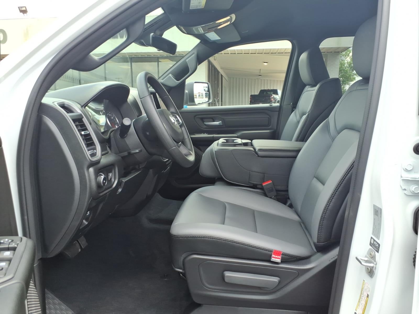2026 RAM Ram 1500 RAM 1500 TRADESMAN QUAD CAB 4X2 6'4' BOX