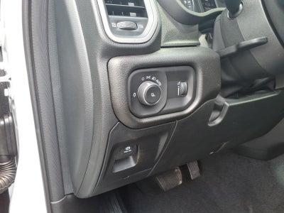 2026 RAM Ram 1500 RAM 1500 TRADESMAN QUAD CAB 4X2 6'4' BOX