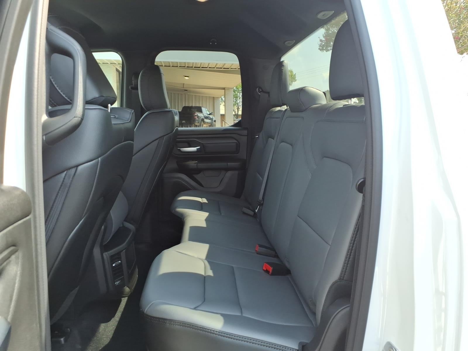 2026 RAM Ram 1500 RAM 1500 TRADESMAN QUAD CAB 4X2 6'4' BOX