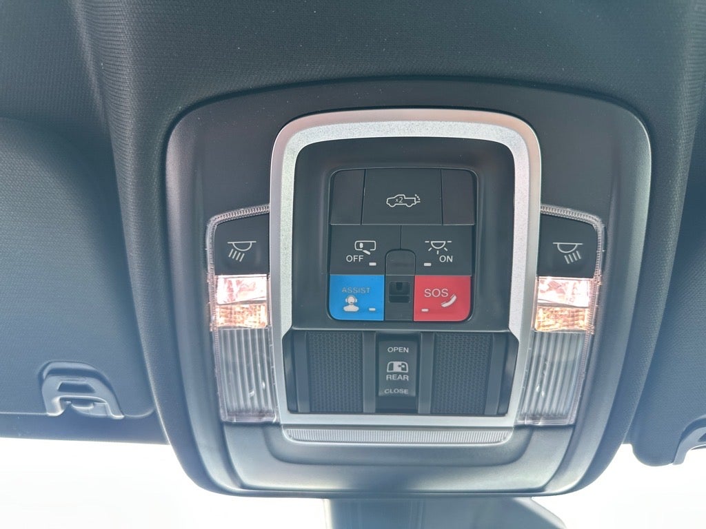 2025 RAM Ram 1500 RAM 1500 BIG HORN CREW CAB 4X4 5'7' BOX