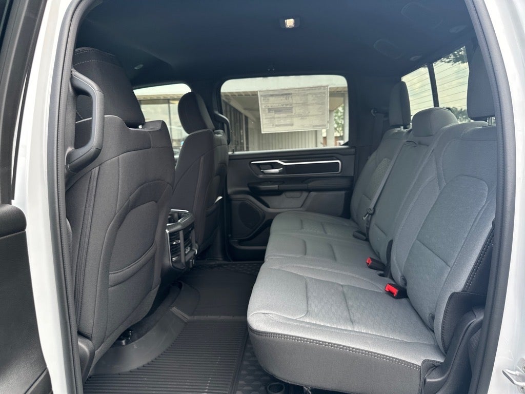 2025 RAM Ram 1500 RAM 1500 BIG HORN CREW CAB 4X4 5'7' BOX