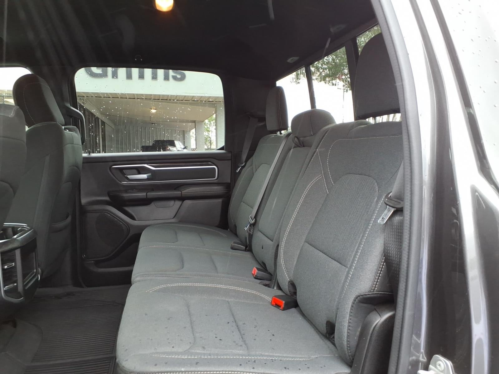 2022 RAM 1500 Big Horn Crew Cab 4x4 5'7' Box