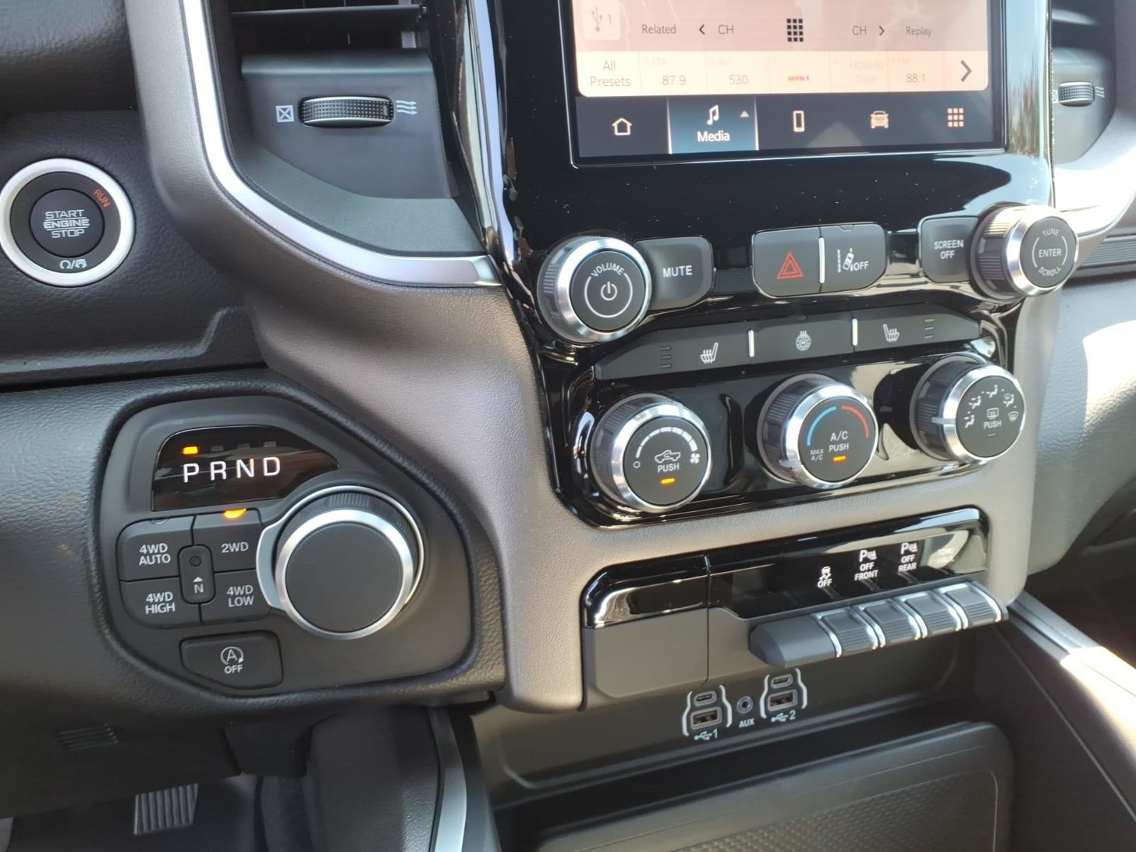 2026 RAM 1500 RAM 1500 BIG HORN CREW CAB 4X4 5'7' BOX