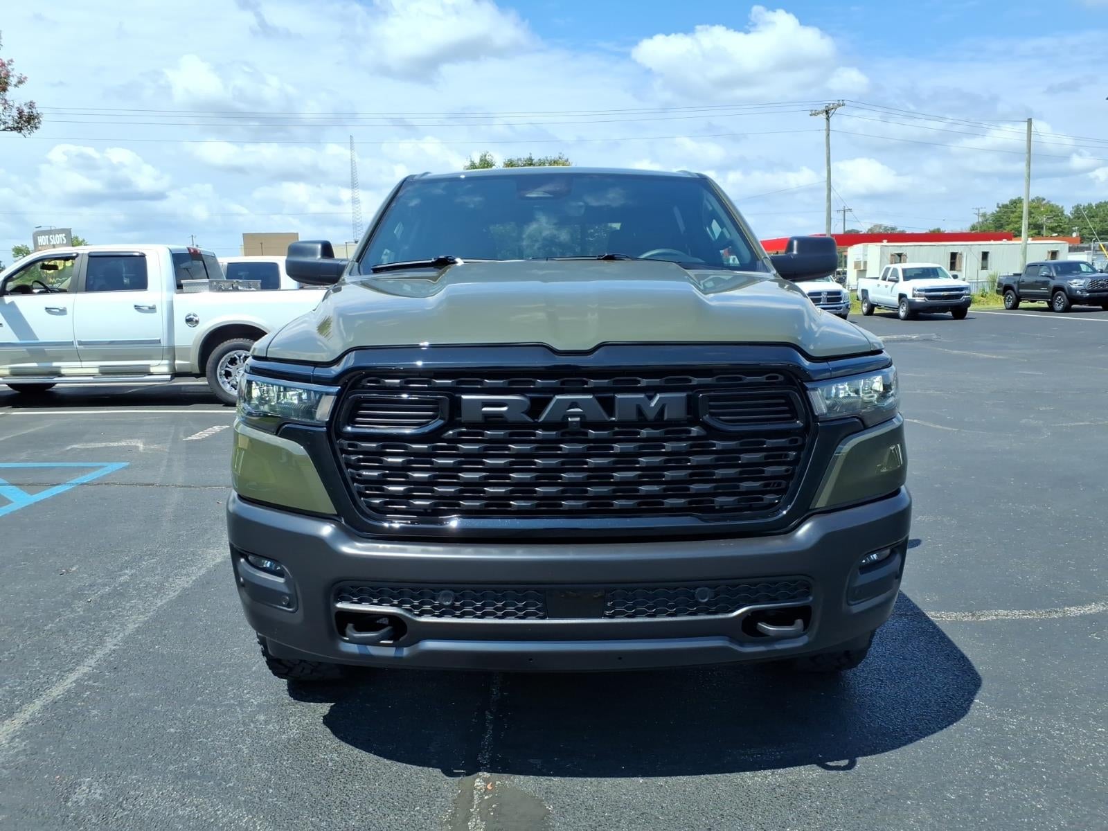 2026 RAM 1500 RAM 1500 WARLOCK CREW CAB 4X4 5'7' BOX
