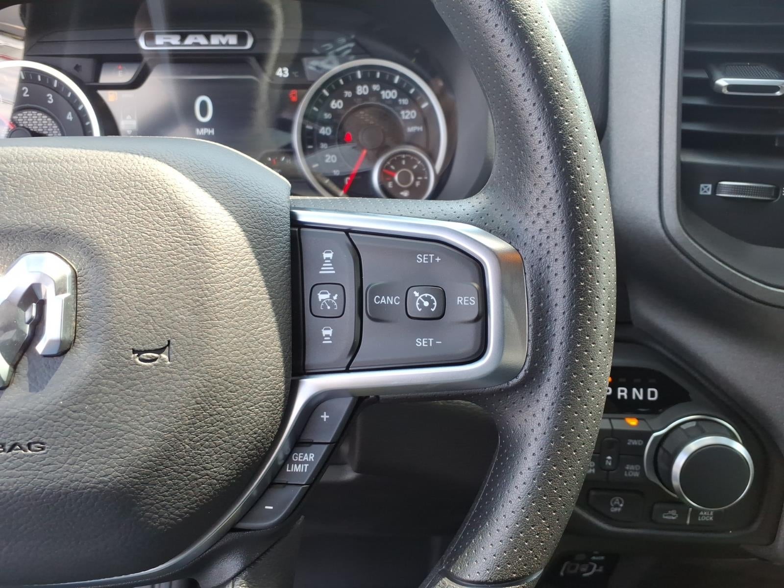 2026 RAM 1500 RAM 1500 WARLOCK CREW CAB 4X4 5'7' BOX