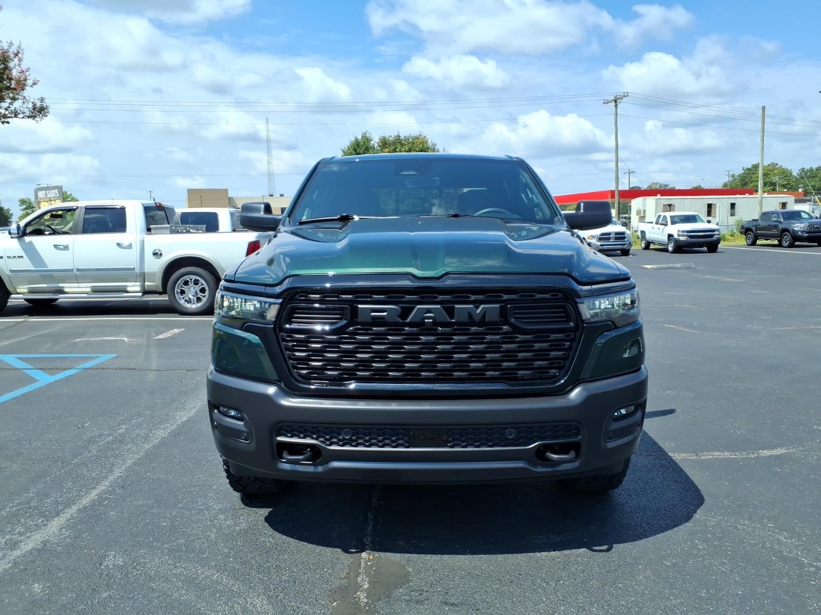 2026 RAM 1500 RAM 1500 WARLOCK CREW CAB 4X4 5'7' BOX