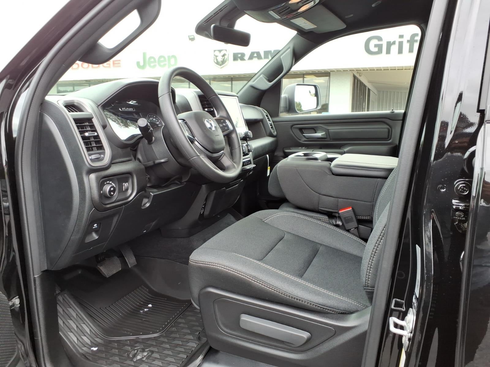 2026 RAM Ram 1500 RAM 1500 WARLOCK CREW CAB 4X4 5'7' BOX