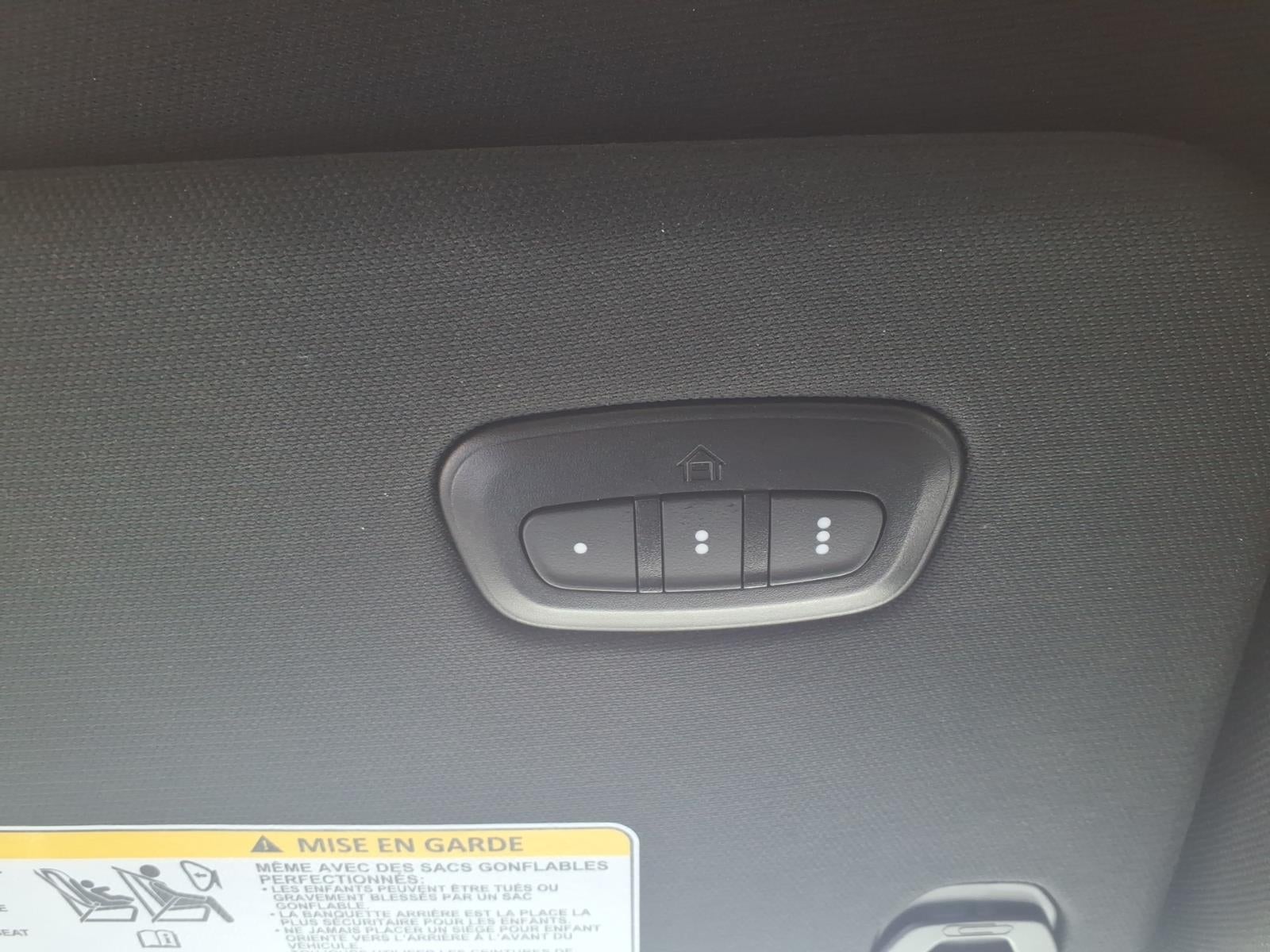 2025 RAM 1500 Laramie Crew Cab 4x4 5'7' Box