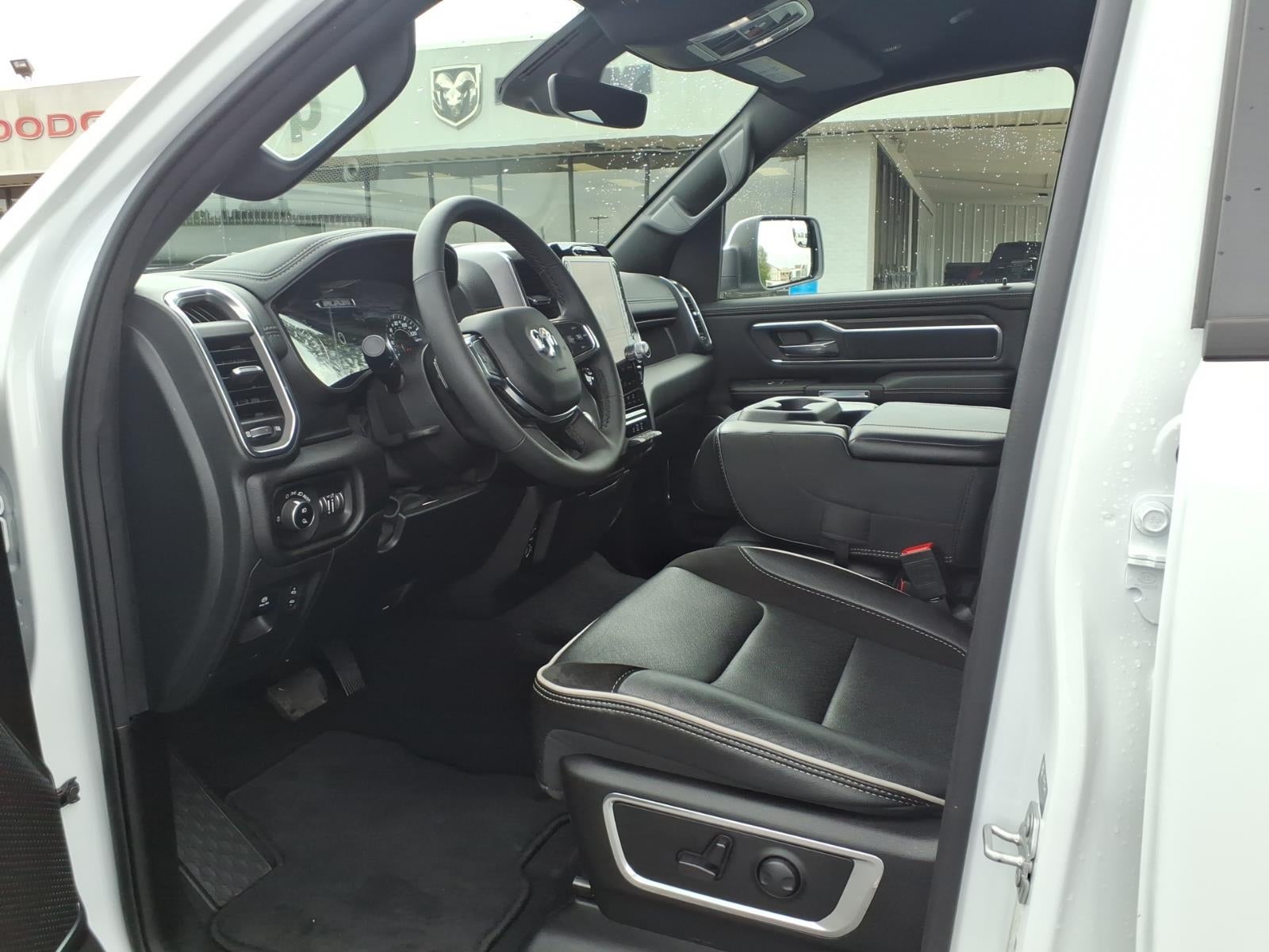 2025 RAM 1500 Laramie Crew Cab 4x4 5'7' Box