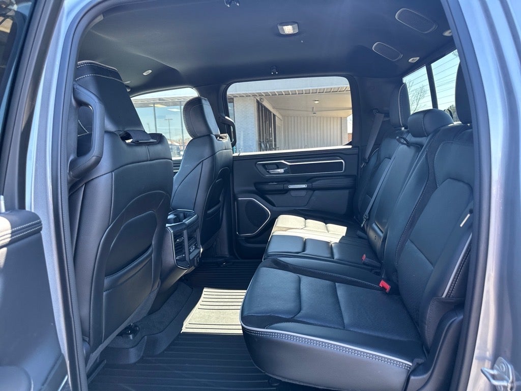 2024 RAM 1500 Laramie Crew Cab 4x4 5'7' Box