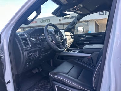 2024 RAM 1500 Laramie Crew Cab 4x4 5'7' Box