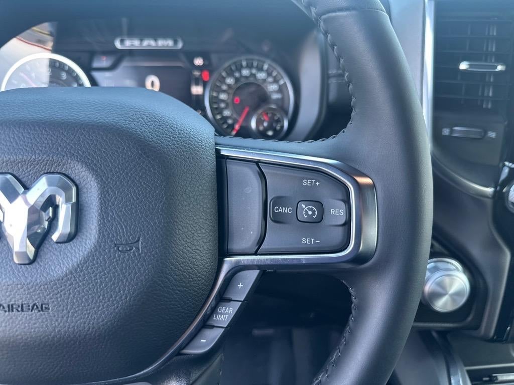 2024 RAM 1500 Laramie Crew Cab 4x4 5'7' Box