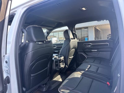 2024 RAM 1500 Laramie Crew Cab 4x4 5'7' Box