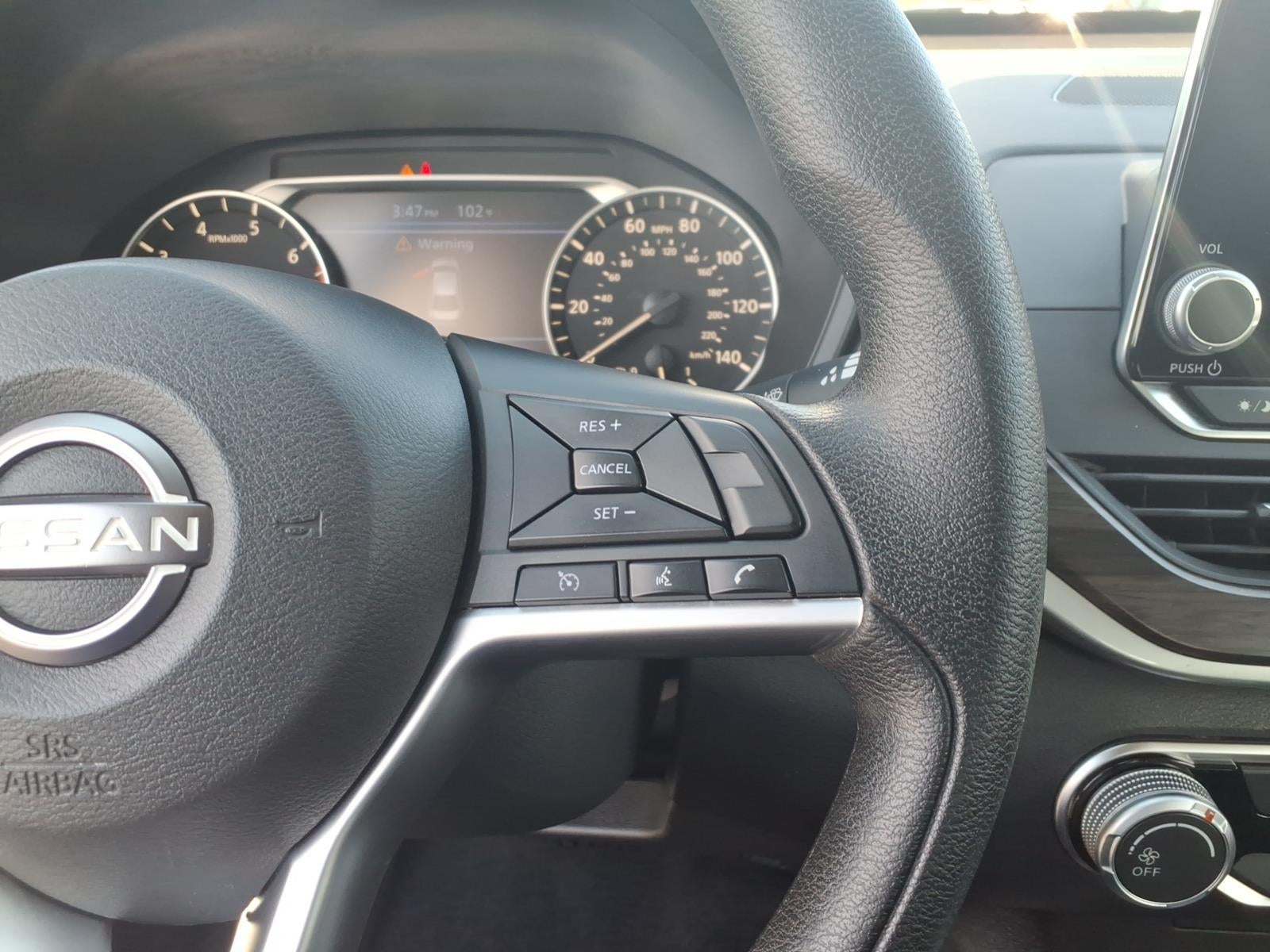 2025 Nissan Altima SV FWD