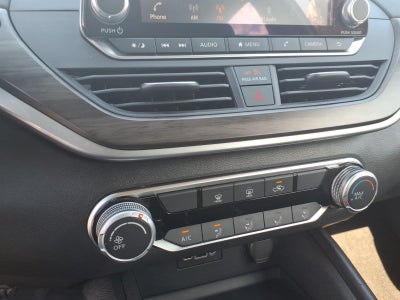 2025 Nissan Altima SV FWD