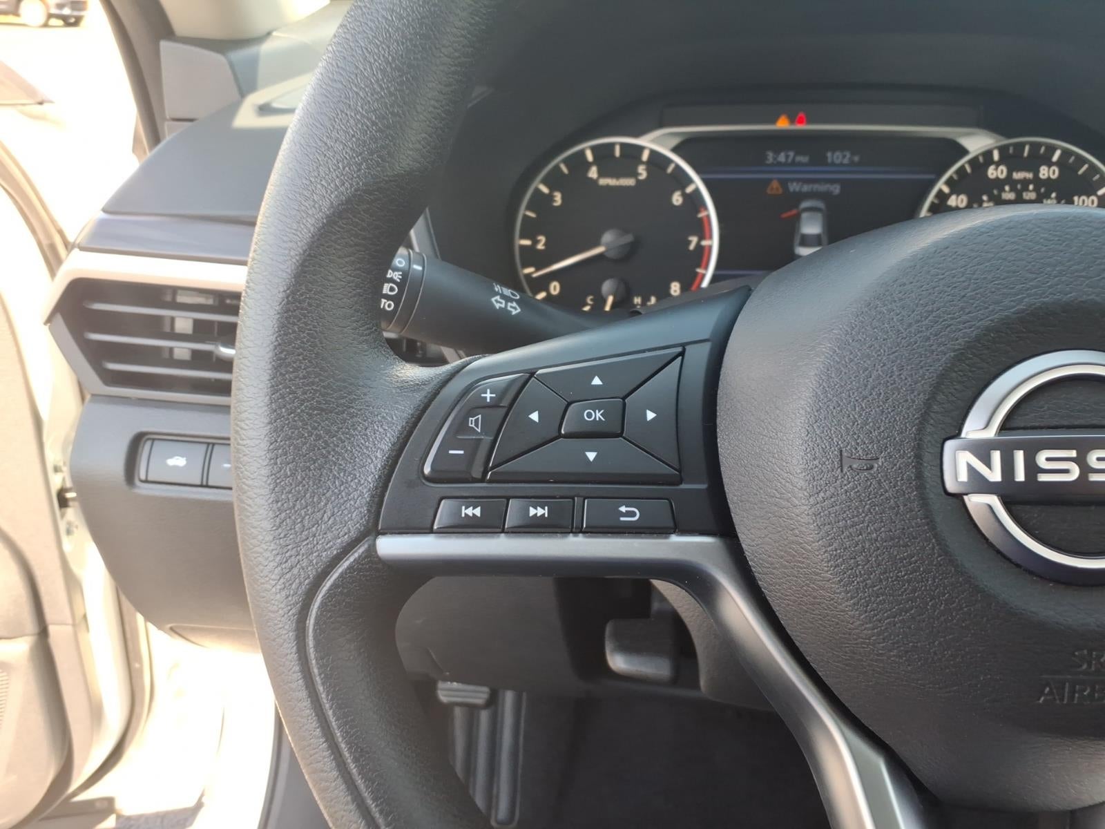 2025 Nissan Altima SV FWD
