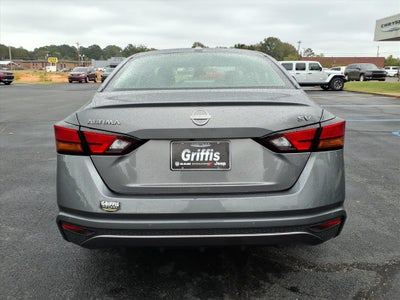 2024 Nissan Altima SV FWD