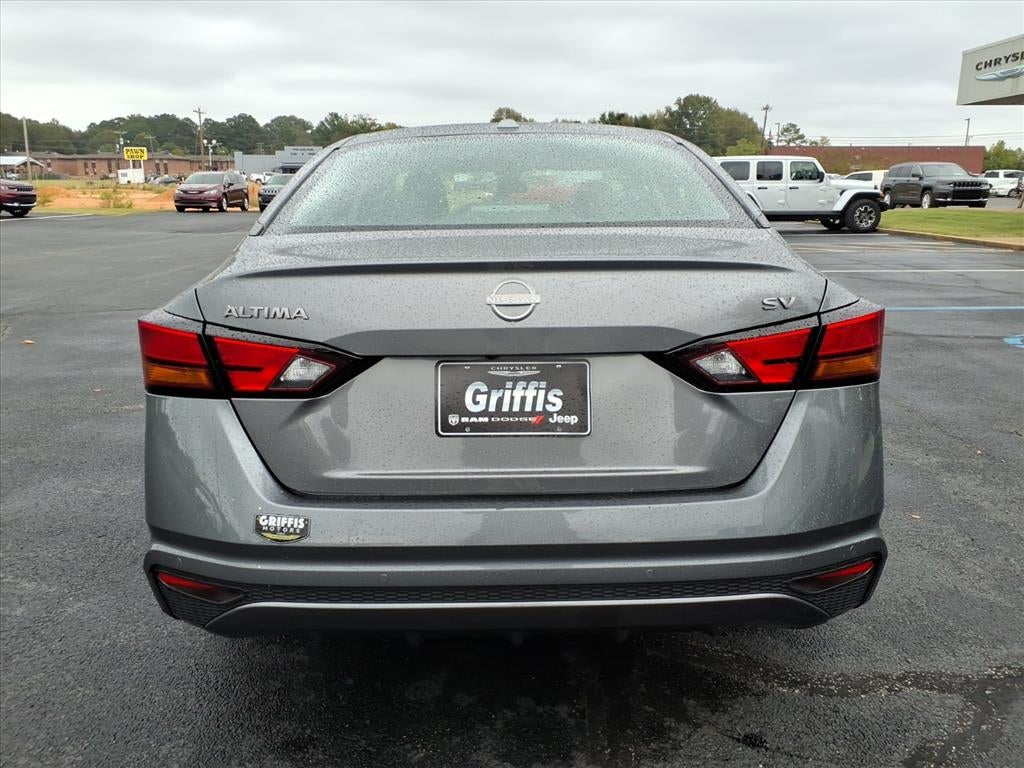 2024 Nissan Altima SV FWD