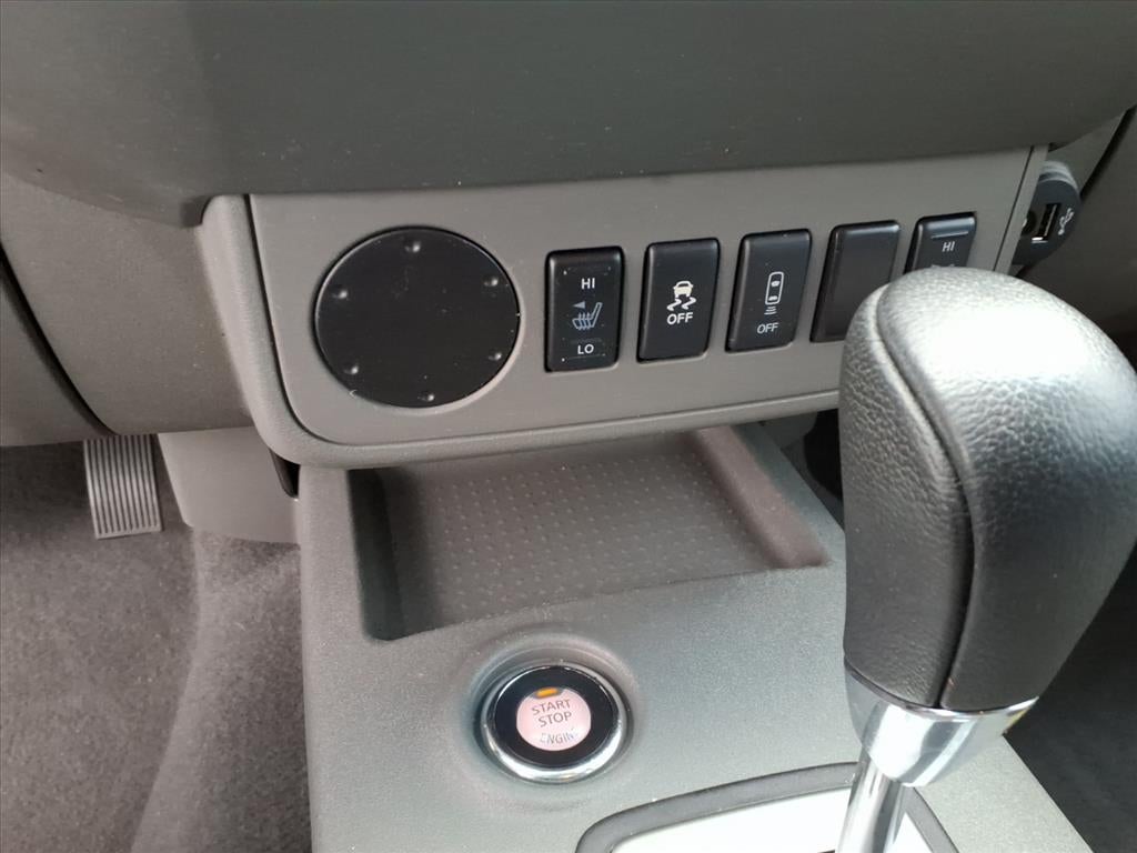 2021 Nissan Frontier Crew Cab SV 4x2