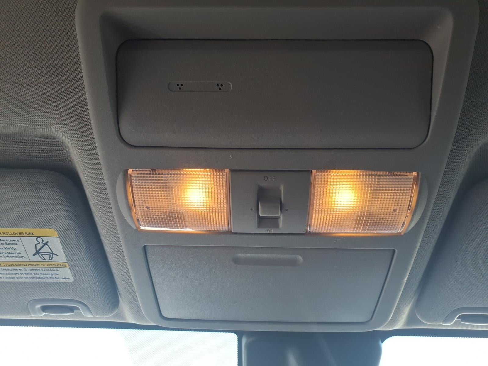 2022 Nissan Frontier Crew Cab SV 4x2