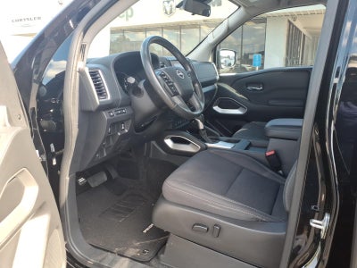 2022 Nissan Frontier Crew Cab SV 4x2