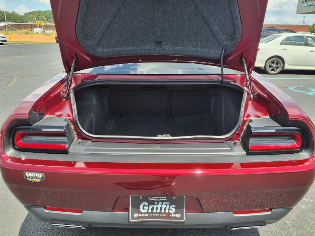 2023 Dodge Challenger SXT