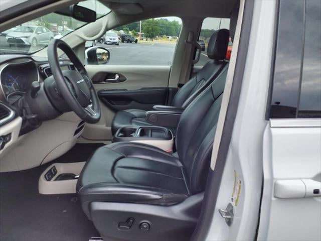 2021 Chrysler Voyager LXI