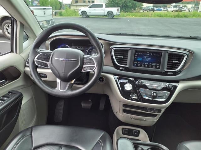 2021 Chrysler Voyager LXI