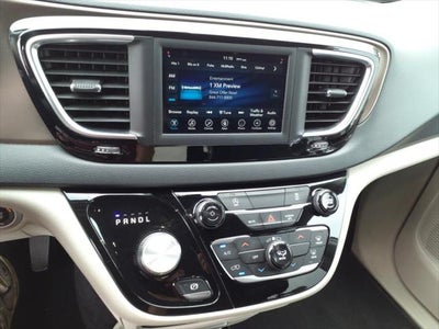 2021 Chrysler Voyager LXI