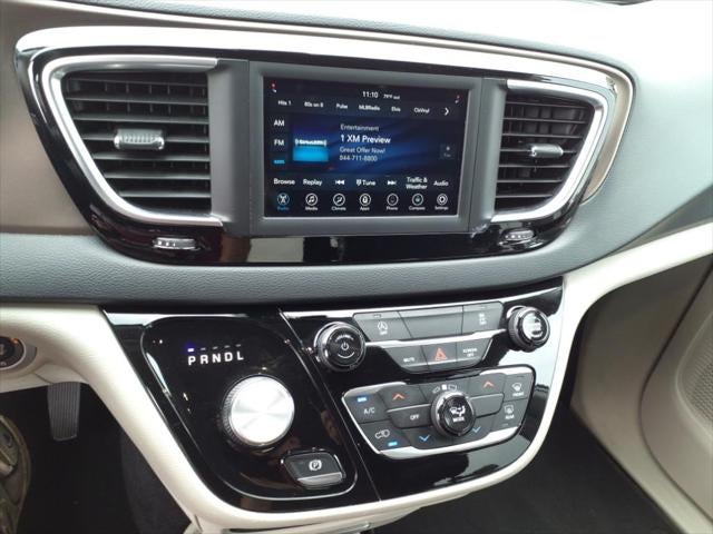 2021 Chrysler Voyager LXI