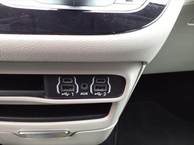 2021 Chrysler Voyager LXI