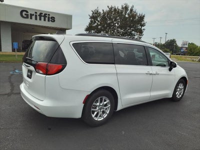 2021 Chrysler Voyager LXI