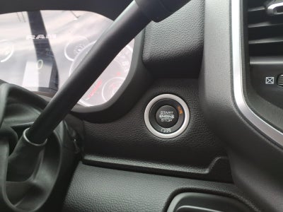 2024 RAM 3500 Big Horn Crew Cab 4x4 8' Box