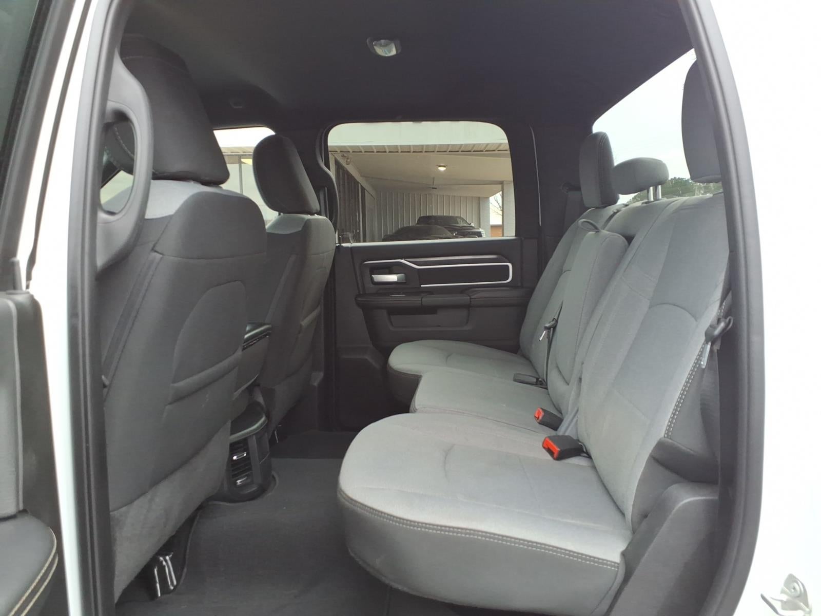 2024 RAM 3500 Big Horn Crew Cab 4x4 8' Box