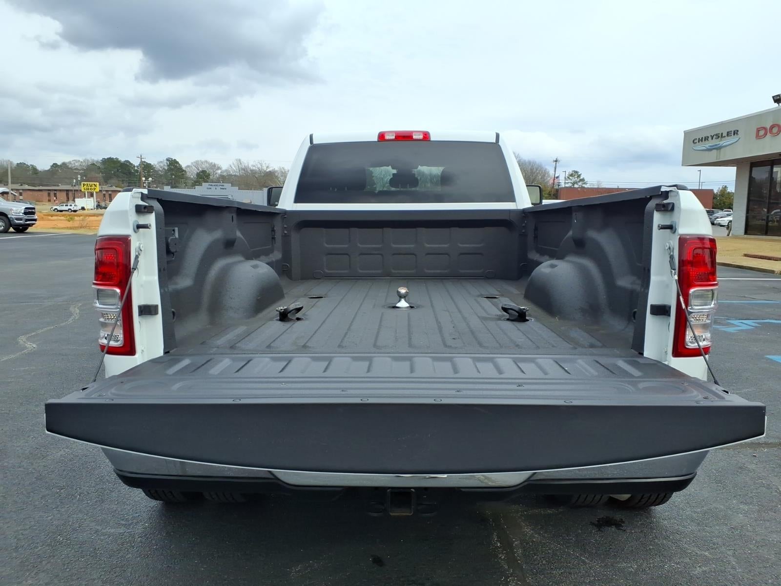 2024 RAM 3500 Big Horn Crew Cab 4x4 8' Box