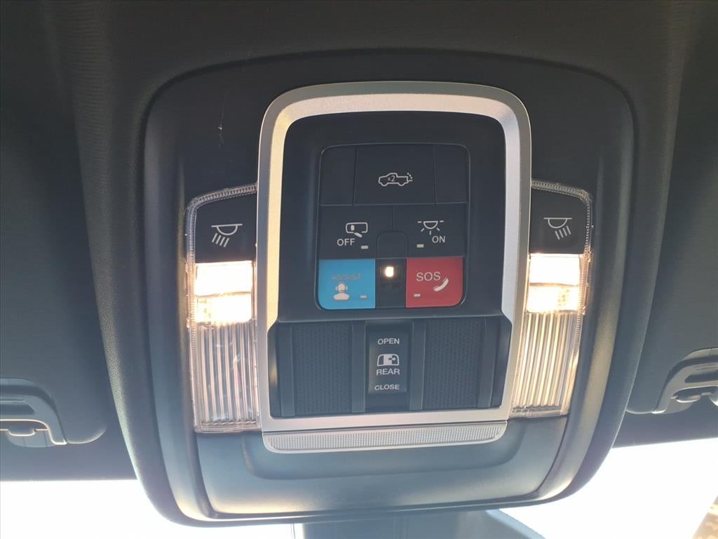 2025 RAM Ram 1500 RAM 1500 BIG HORN CREW CAB 4X2 5'7' BOX