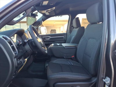 2025 RAM Ram 1500 RAM 1500 BIG HORN CREW CAB 4X2 5'7' BOX