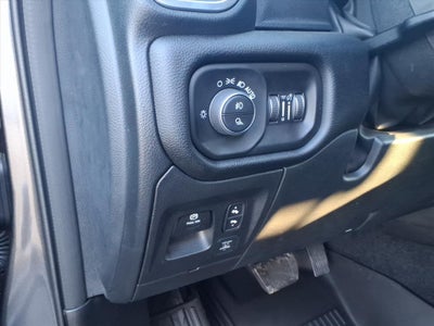 2025 RAM Ram 1500 RAM 1500 BIG HORN CREW CAB 4X2 5'7' BOX