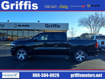 2025 RAM Ram 1500 RAM 1500 TRADESMAN CREW CAB 4X2 5'7' BOX