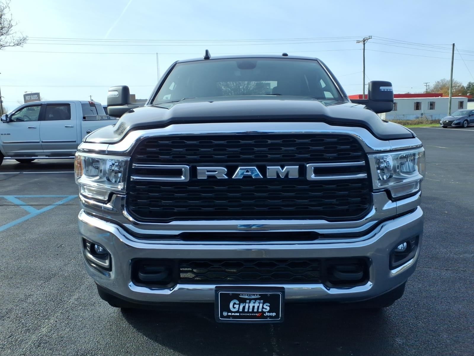2024 RAM 2500 Big Horn Crew Cab 4x4 6'4' Box