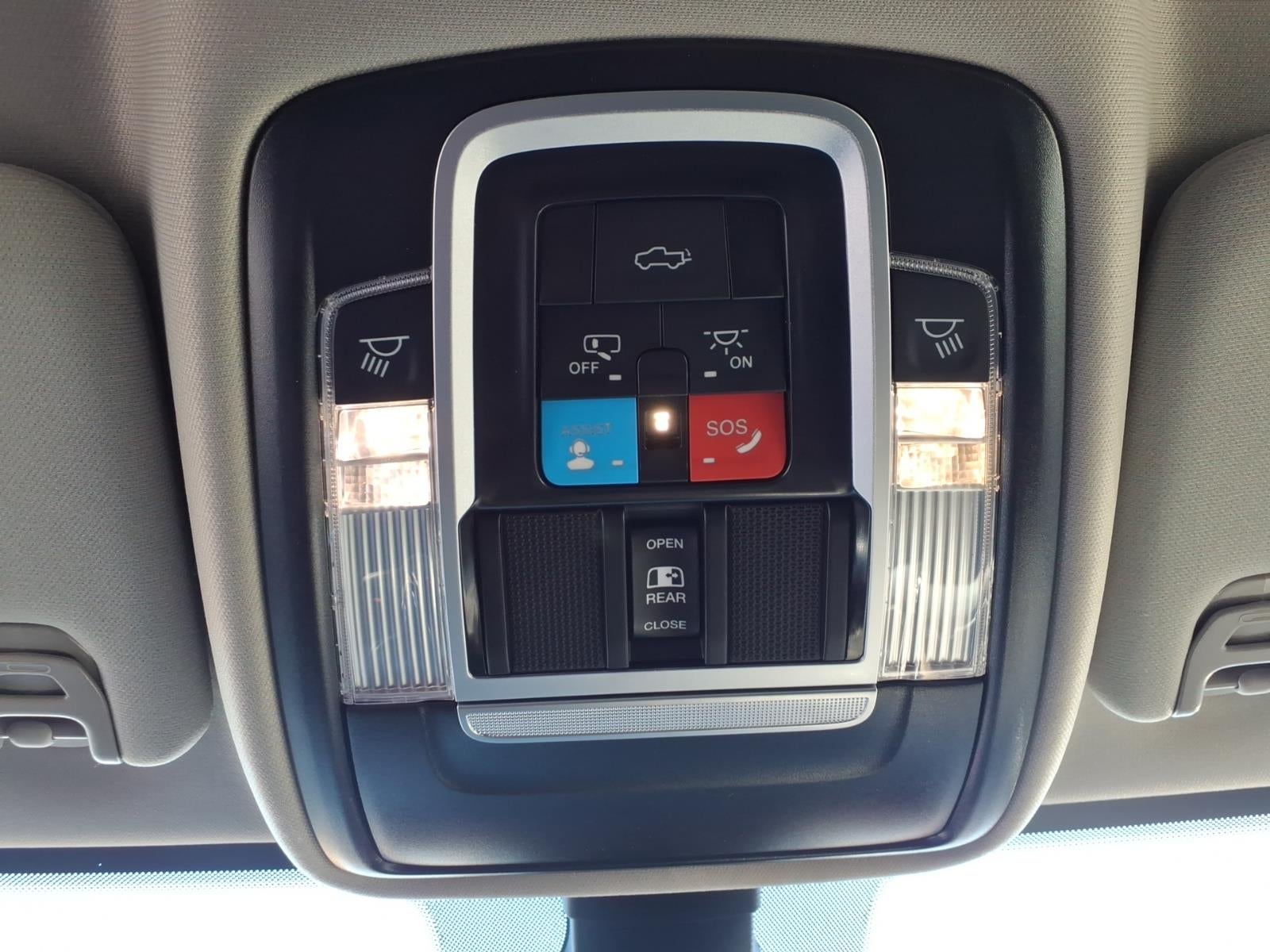 2024 RAM 2500 Laramie Crew Cab 4x4 6'4' Box